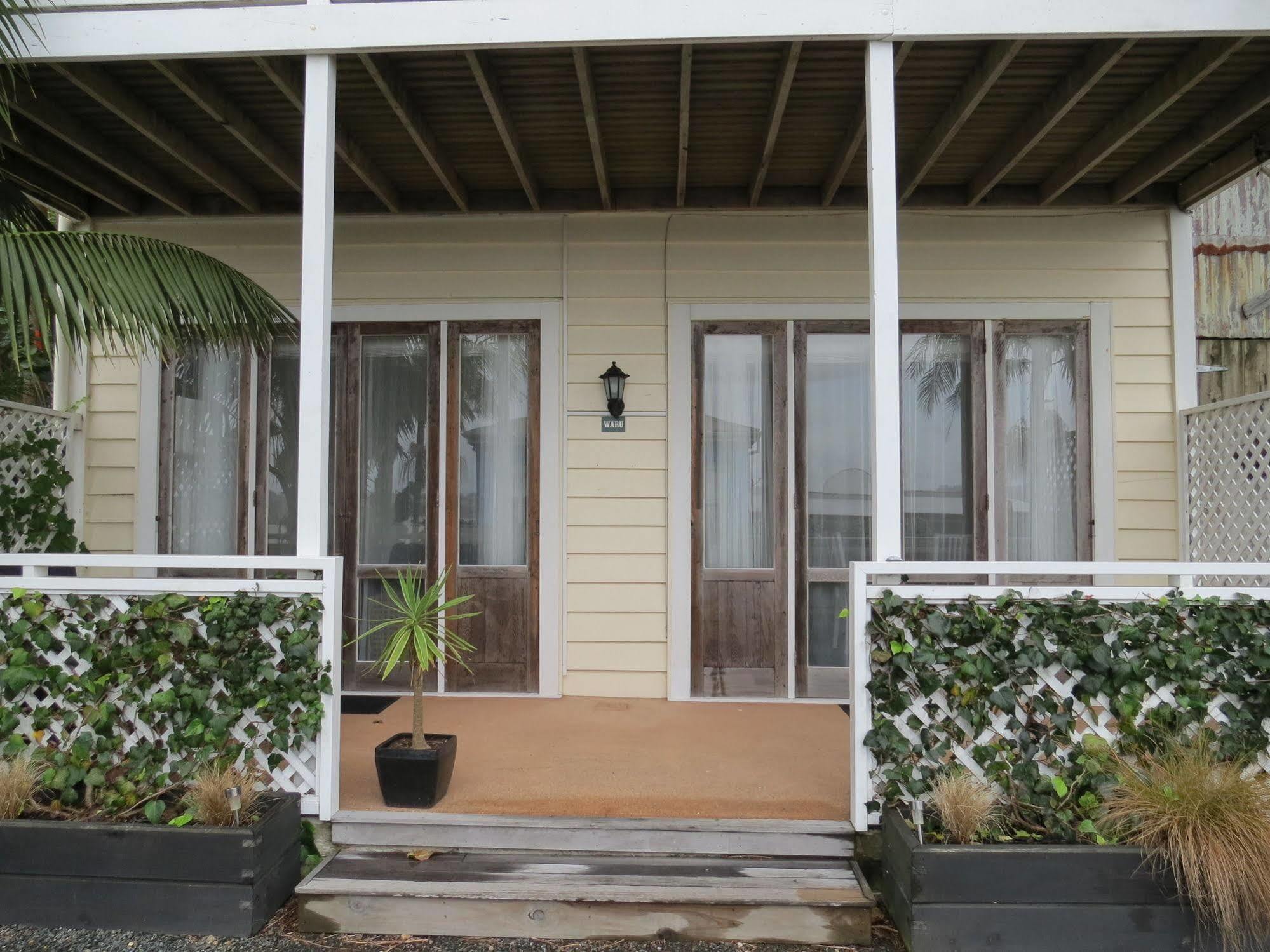 Mangonui Waterfront Apartments מראה חיצוני תמונה